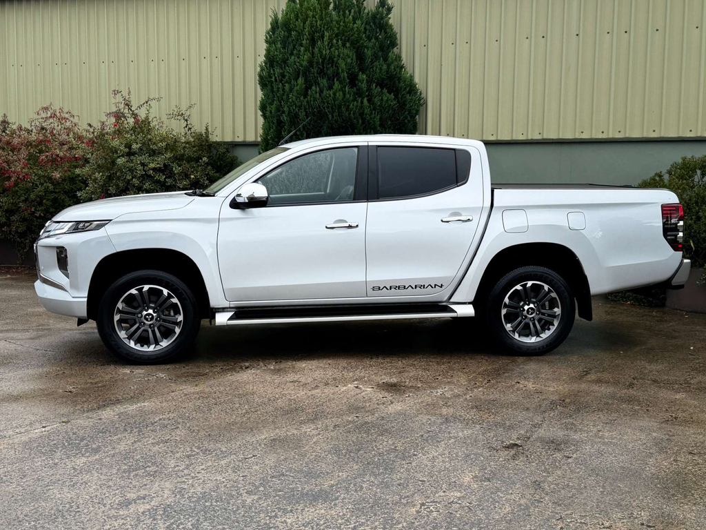 Mitsubishi L200 Barbarian Di-d 4Wd  #4