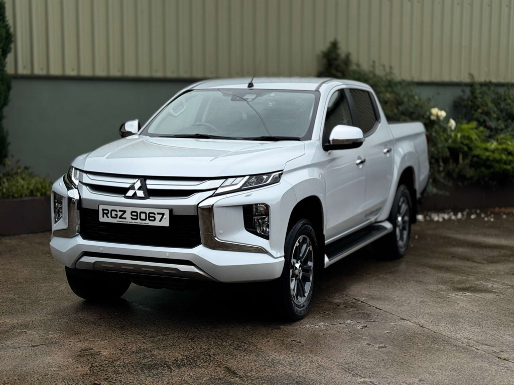 Mitsubishi L200 Barbarian Di-d 4Wd  #6
