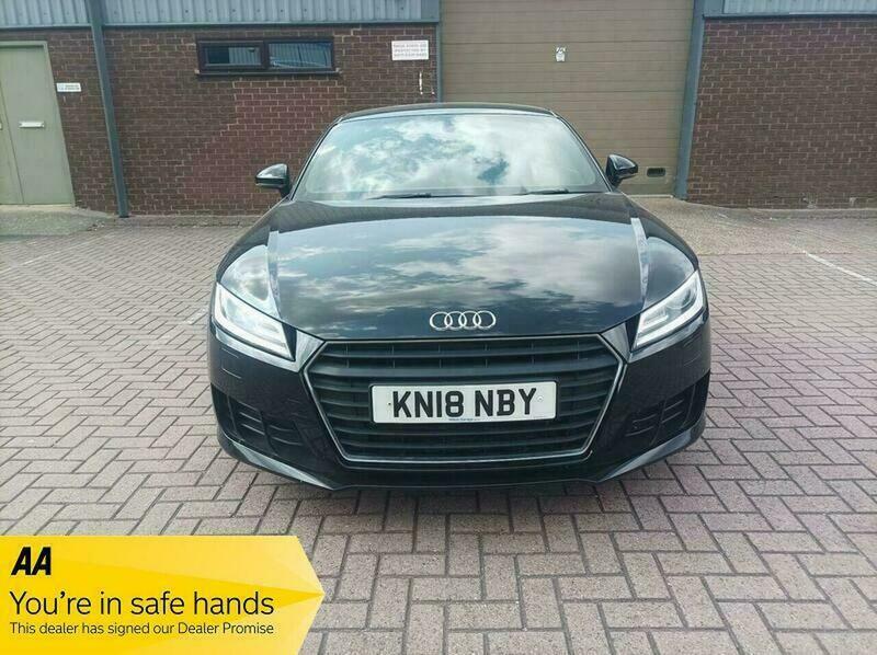 Audi TT 2.0 Tdi Ultra Sport Black #2