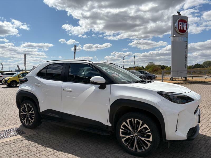 Toyota Yaris Cross Automatic White