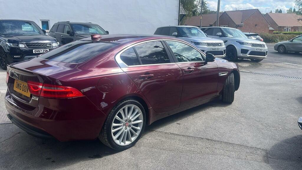 Jaguar XE 2.0D Portfolio Awd Euro 6 Ss Red #4