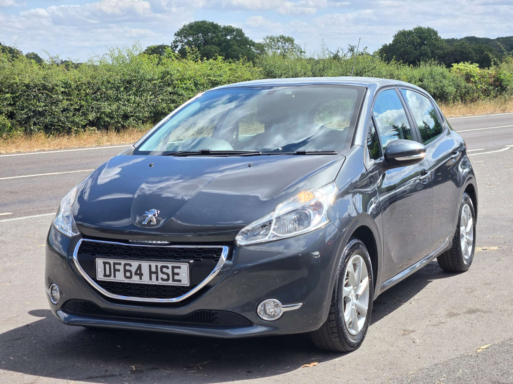 Peugeot 208 Active #2