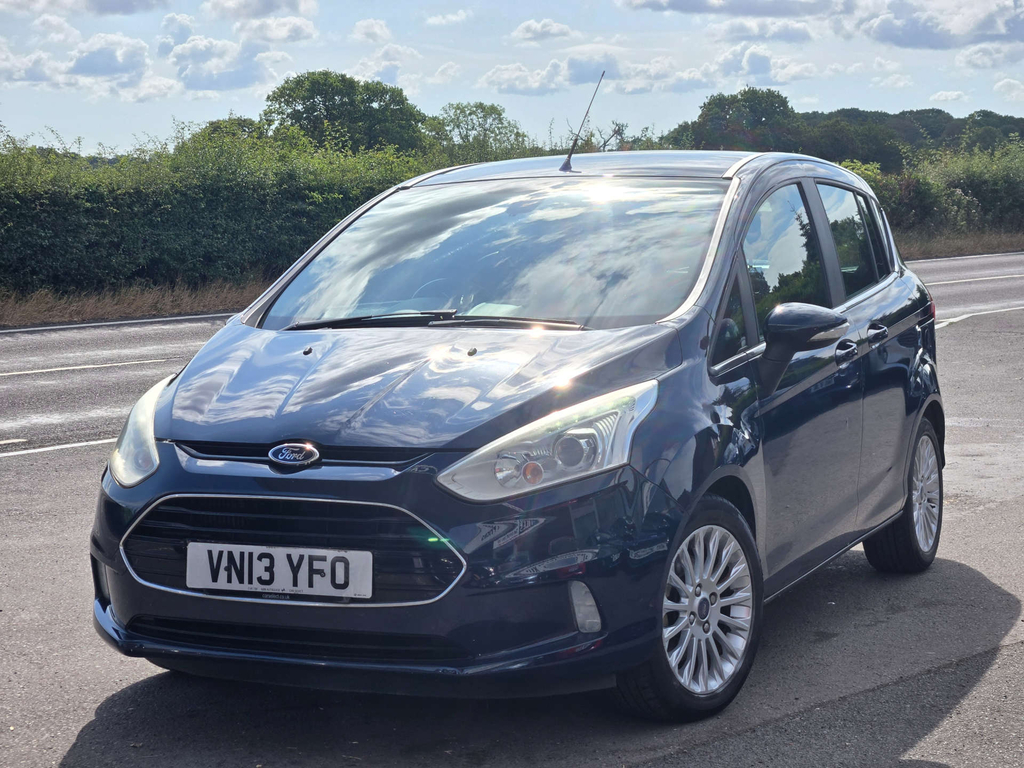 Ford B-Max Titanium T 