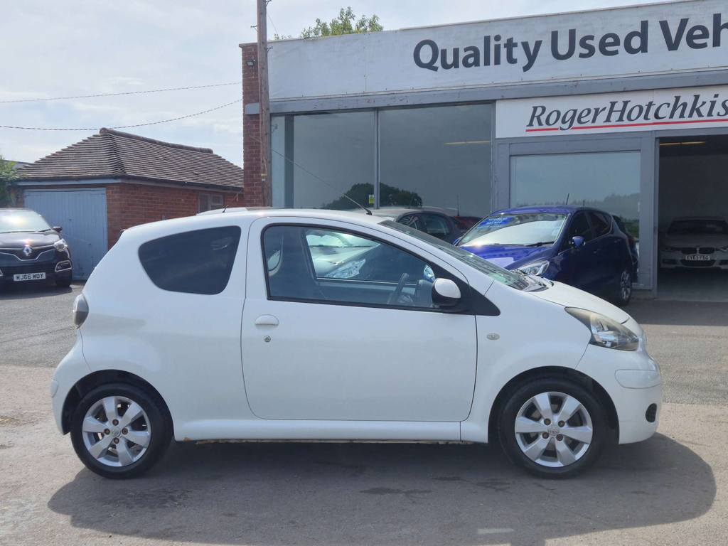 Toyota Aygo Vvt-i Ice 68 Silver #8
