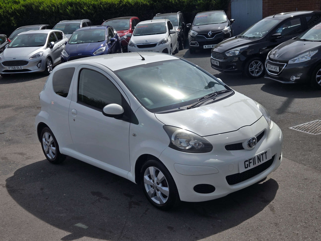 Toyota Aygo Vvt-i Ice 68 Silver #16