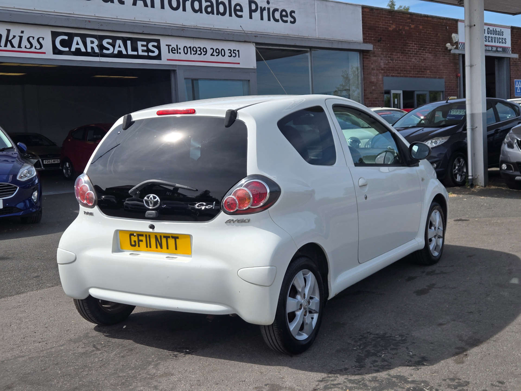 Toyota Aygo Vvt-i Ice 68 Silver #7