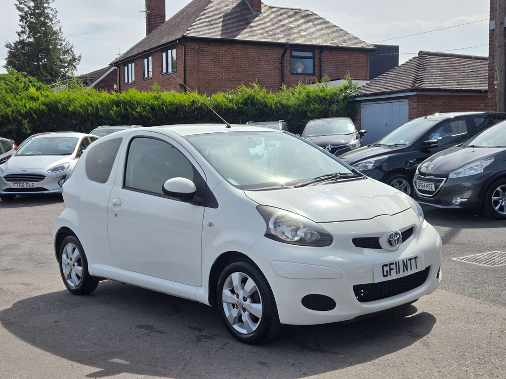Toyota Aygo Vvt-i Ice 68 Silver #9