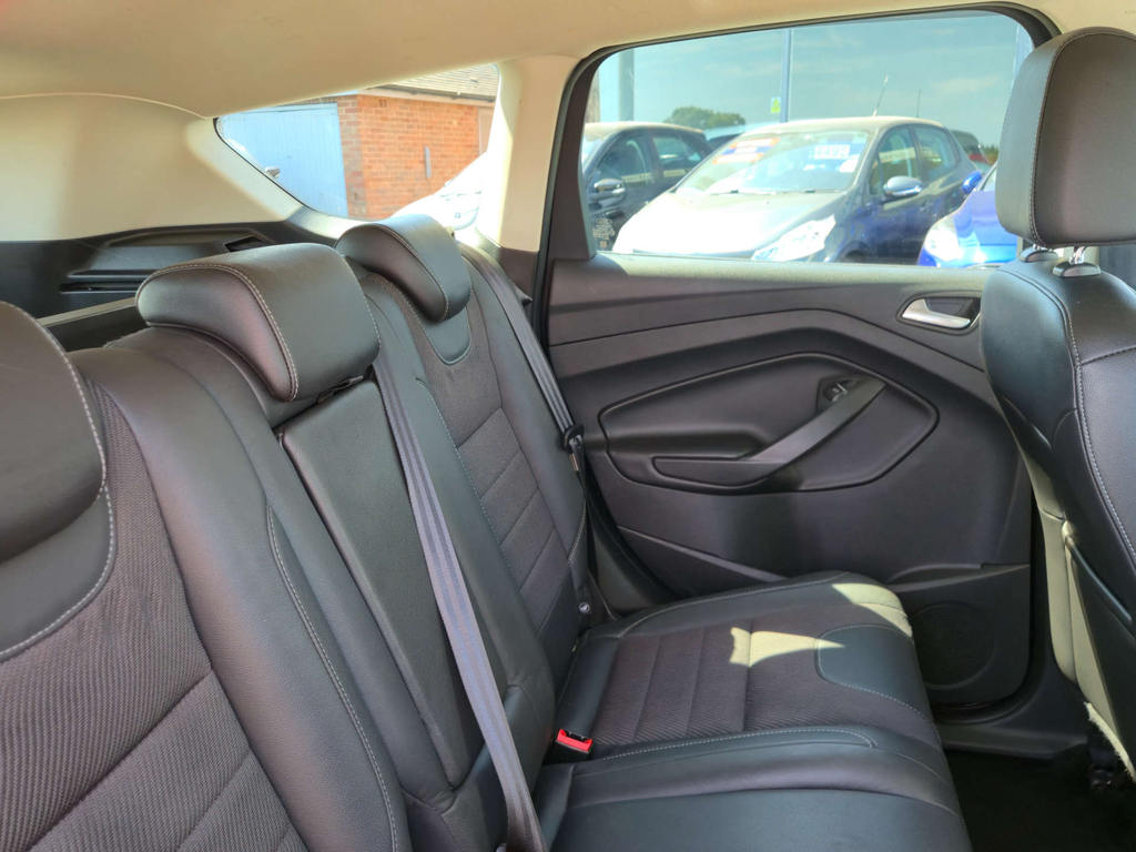 Ford Kuga 2.0 Tdci Titanium X Sport Suv Aw White #26