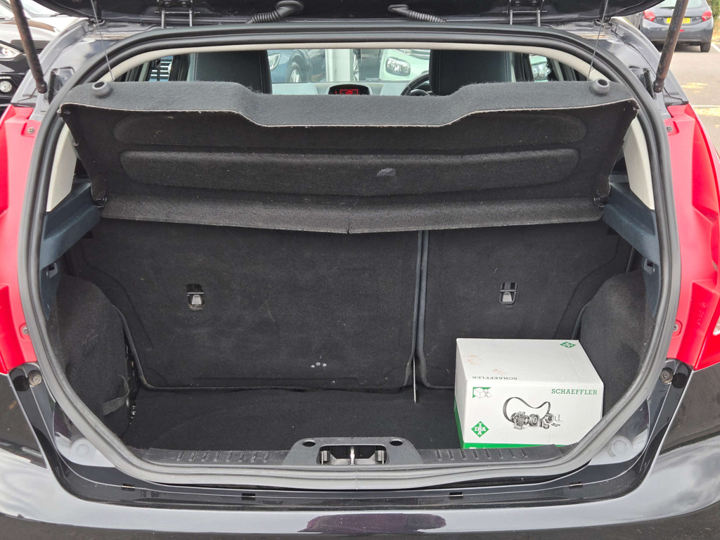 Ford Fiesta Zetec #6