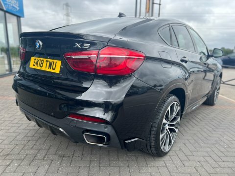 BMW X6 Xdrive 30D M Black #6