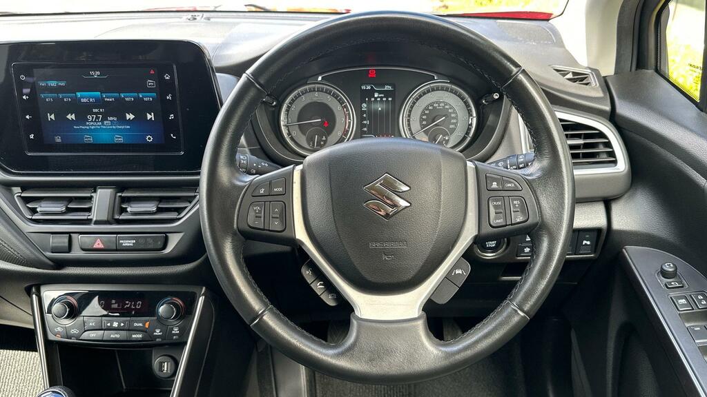 Suzuki S Cross 1.5 Hybrid Motion Ags White #14