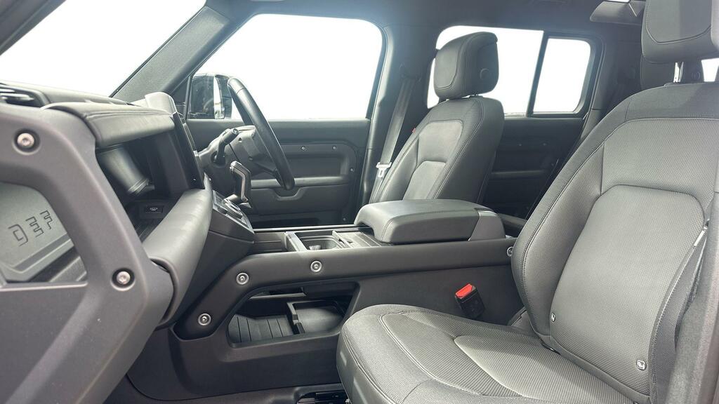 Land Rover Defender P400e X-dynamic Hse Swb Black #3