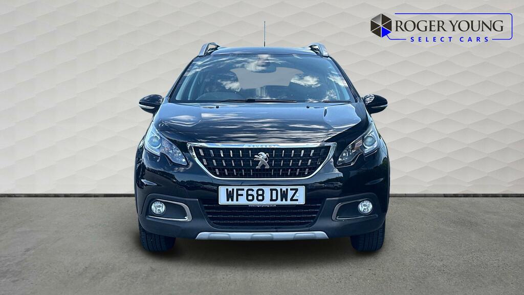 Peugeot 2008 1.2 Puretech Allure Premium Suv Black #7