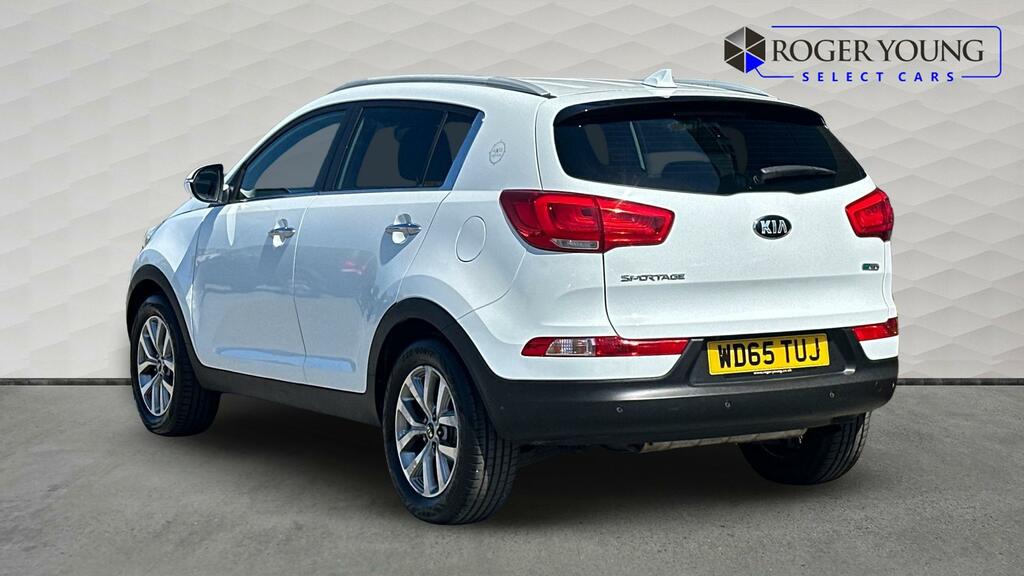 Kia Sportage 1.6 Gdi Ecodynamics Axis Edition White #2