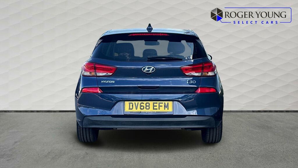 Hyundai I30 1.6 Crdi Blue Drive Premium Blue #6