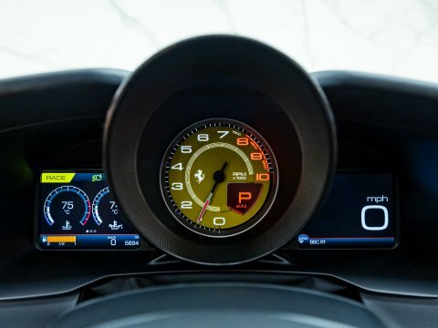 Ferrari F8 Spider 3.9T V8 F1 Dct Euro 6 Ss Yellow #24