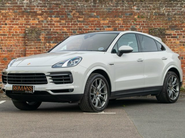 Porsche Cayenne 3.0 V6 E-hybrid 17.9Kwh Platinum Edition Coupe Grey