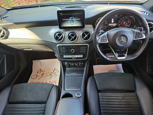Mercedes-Benz GLA Class Suv 1.6 Gla180 Urban Edition 7G-dct Euro 6 Ss 5 Grey #33