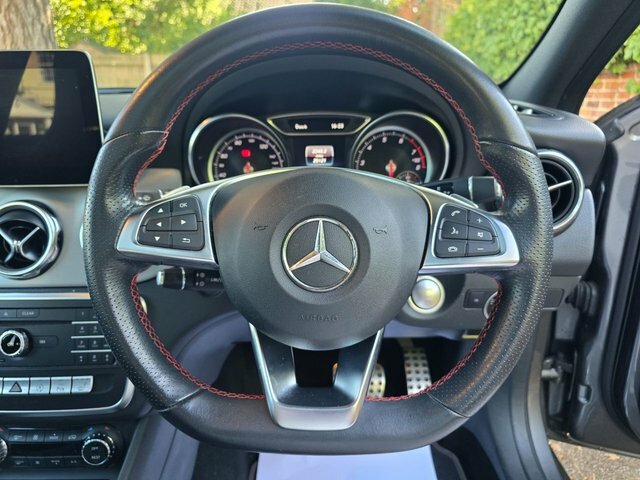 Mercedes-Benz GLA Class Suv 1.6 Gla180 Urban Edition 7G-dct Euro 6 Ss 5 Grey #9