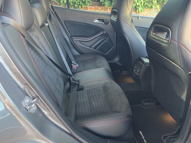 Mercedes-Benz GLA Class Suv 1.6 Gla180 Urban Edition 7G-dct Euro 6 Ss 5 Grey #31