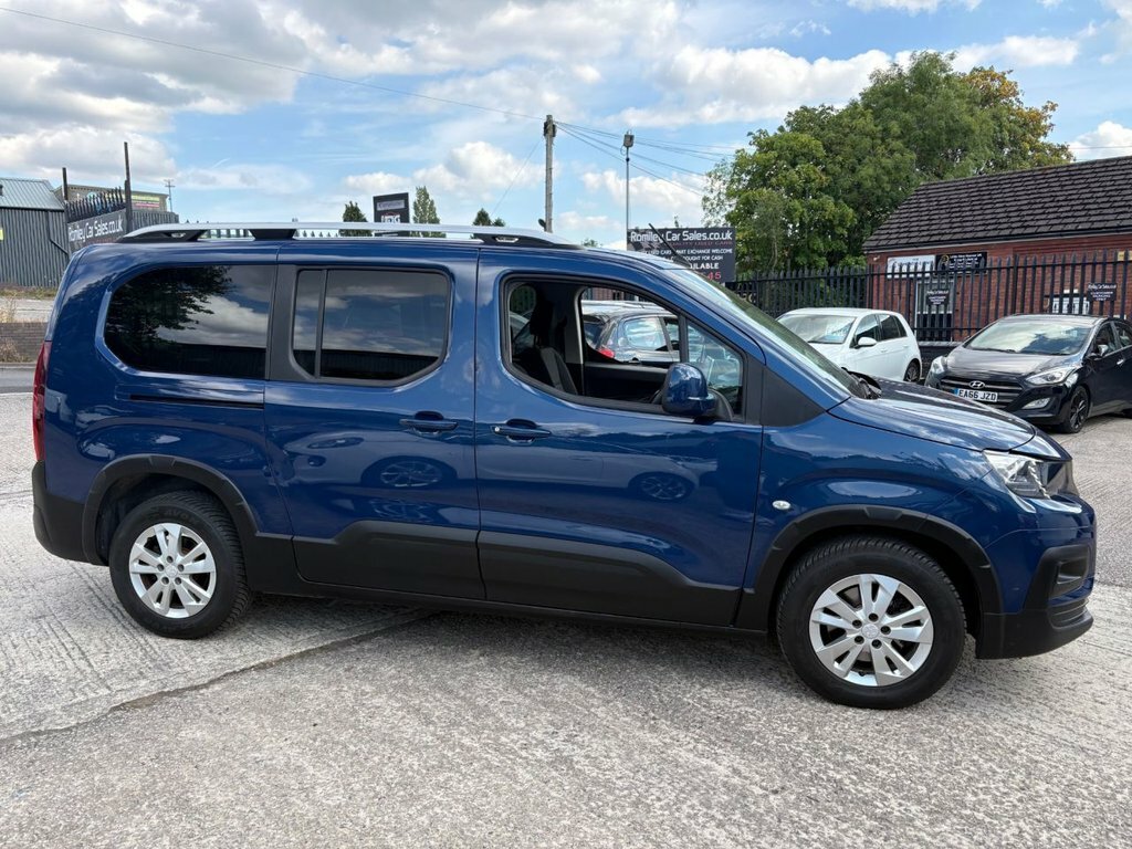 Peugeot Rifter Mpv Blue