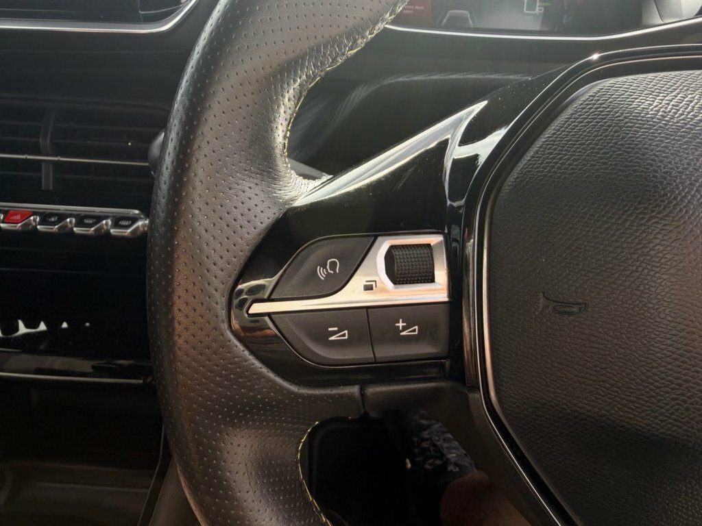 Peugeot e-208 100Kw Allure 50Kwh Black #12