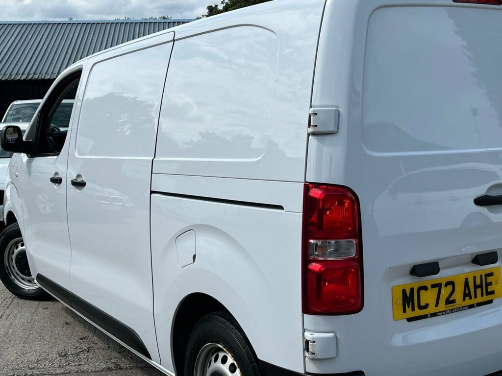 Peugeot Expert 1.5L Professional Premium 6Dr White #2