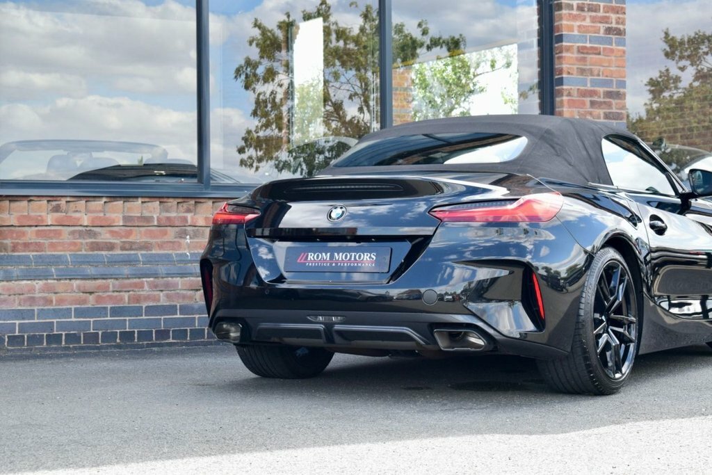 BMW Z4 Sdrive 20I Sport Red #43