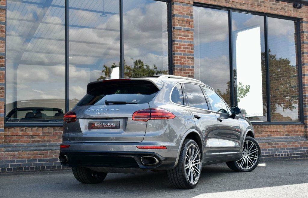 Porsche Cayenne Suv Grey #2
