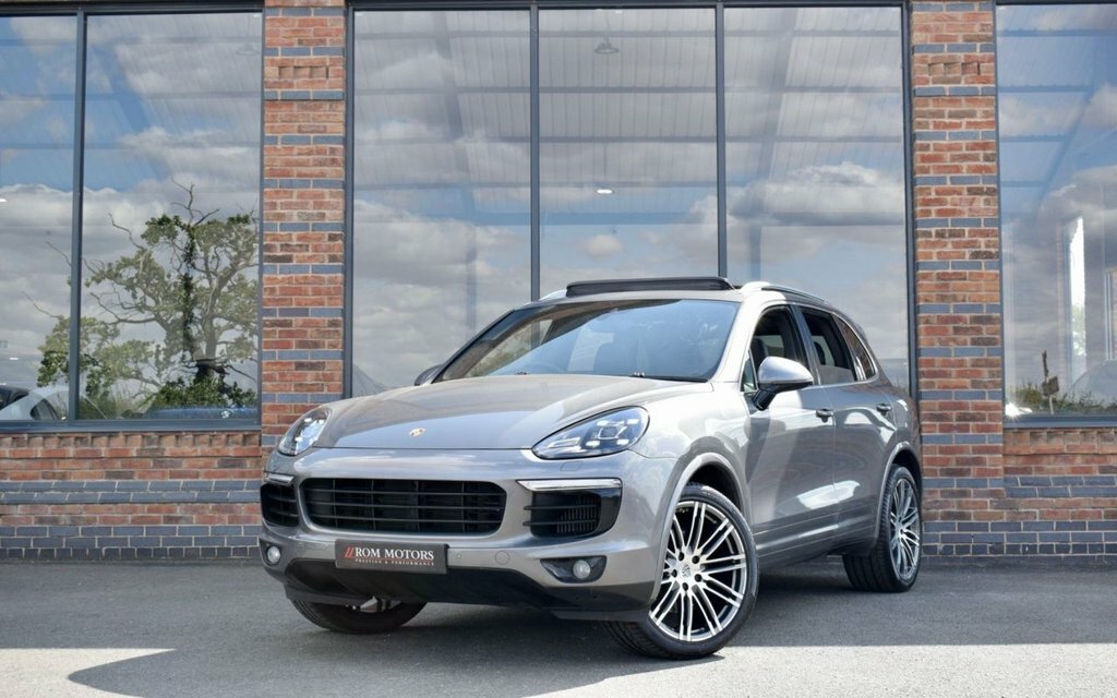 Porsche Cayenne Suv Grey