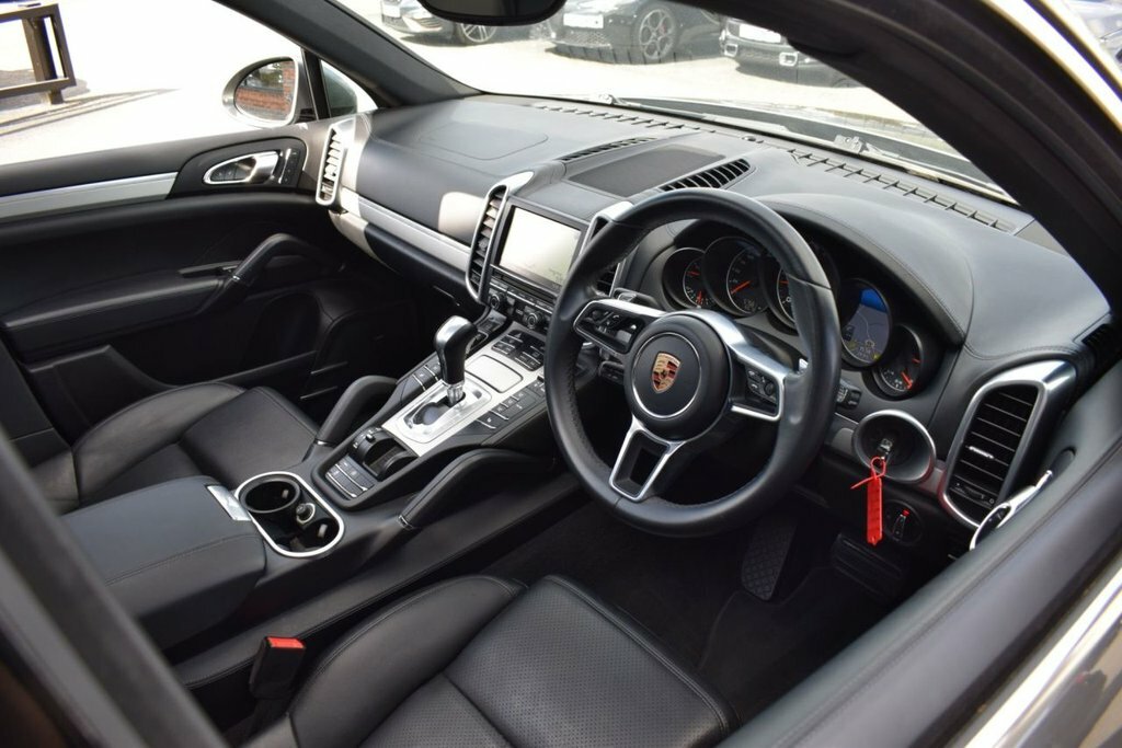 Porsche Cayenne Suv Grey #3