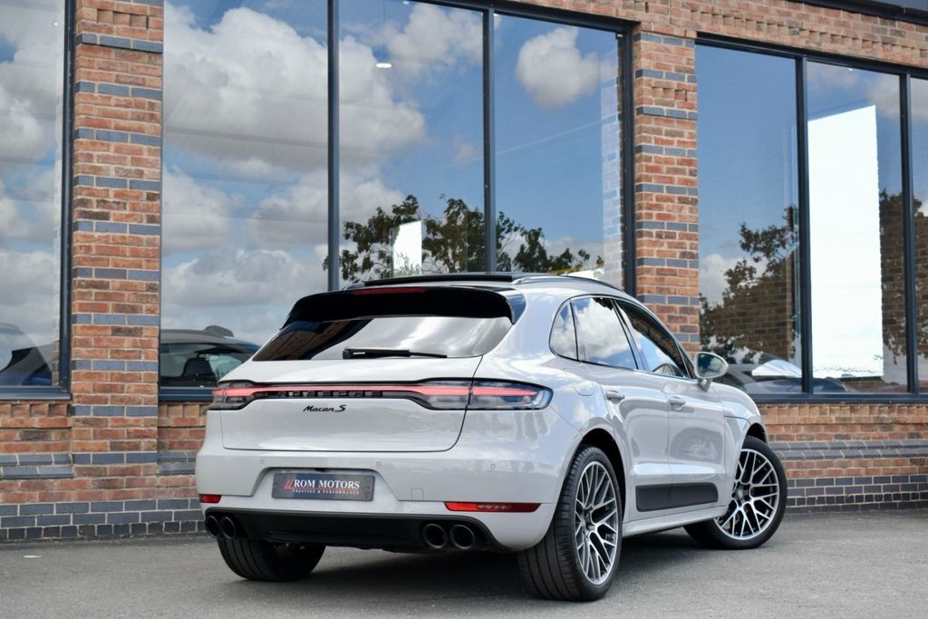 Porsche Macan 3L S Grey #2