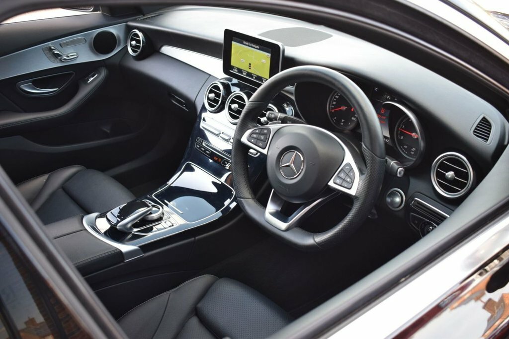 Mercedes-Benz C Class 2.1L Amg Line Black #3