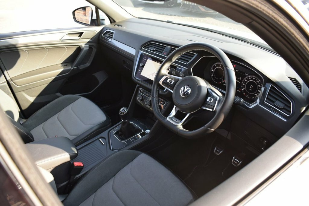 Volkswagen Tiguan Allspace 2L R-line White #3