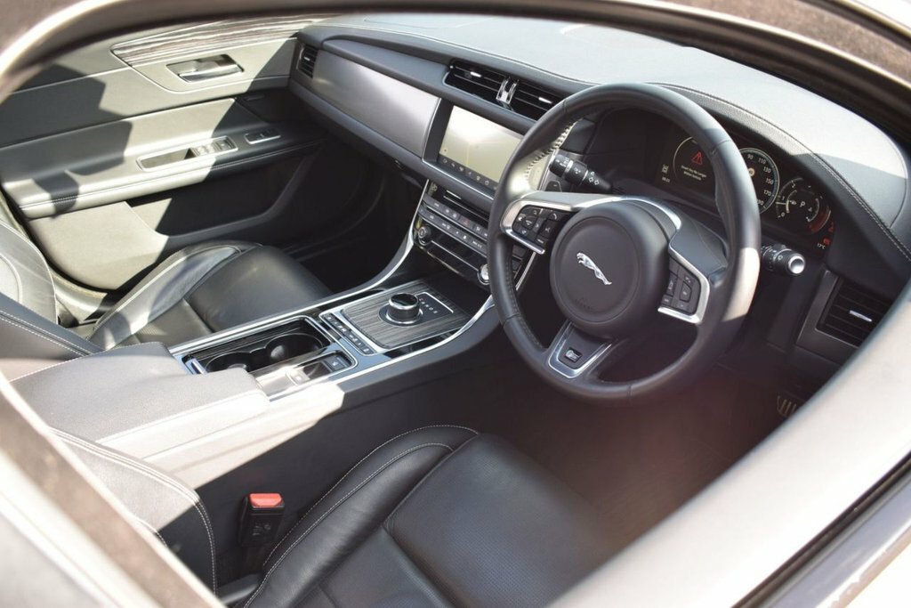 Jaguar XF 3L S Grey #3