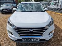 Hyundai Tucson T-gdi Go Se White #9