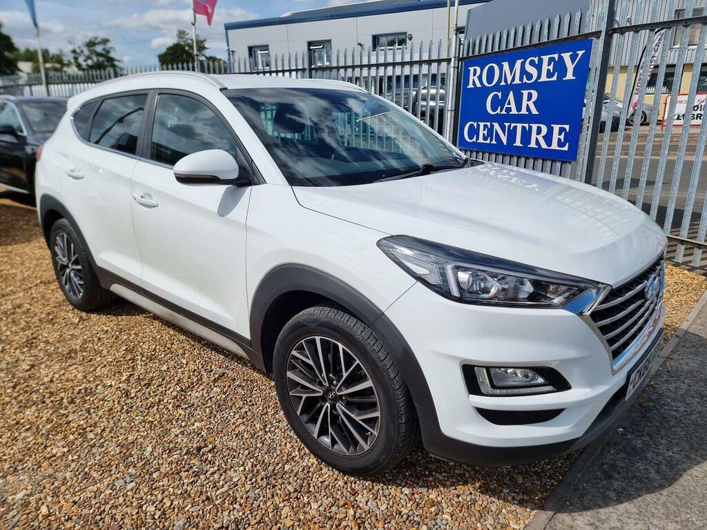 Hyundai Tucson 1.6 Crdi Premium Euro 6 Ss White