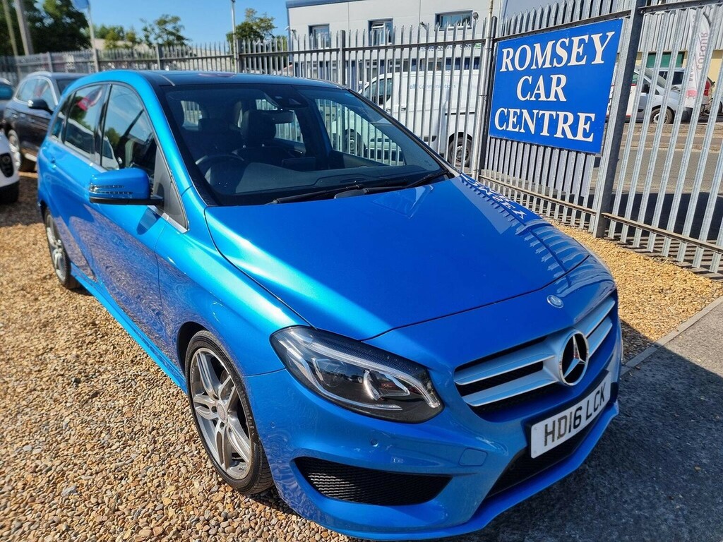 Mercedes-Benz B Class 1.6 B200 Amg Line Premium Plus 7G-dct Euro 6 S Blue