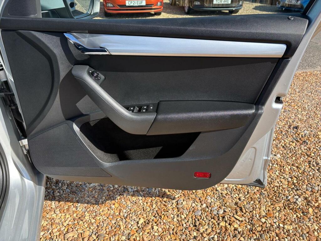 Skoda Octavia 2.0 Tdi Se L Dsg Euro 6 Ss Silver #17