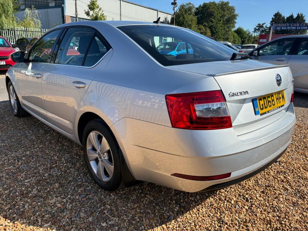 Skoda Octavia 1.5 Tsi Act Se Technology Euro 6 Ss Silver #5