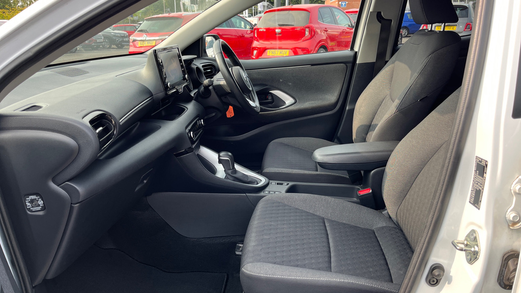 Toyota Yaris 1.5 Vvt-h Design E-cvt Eur MH21HPC Grey #5