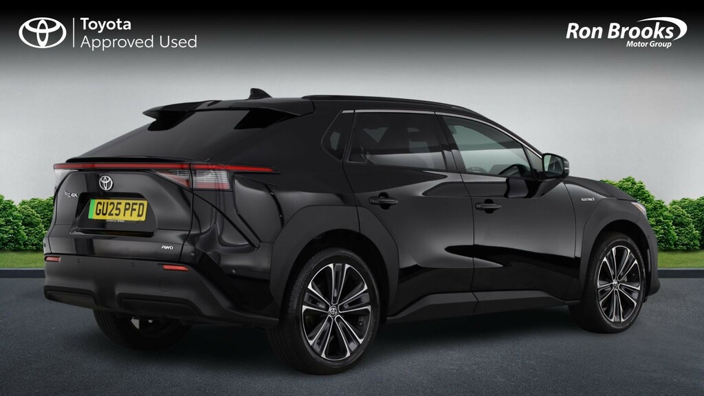 Toyota bZ4X 71.4Kwh Vision Awd Black #2