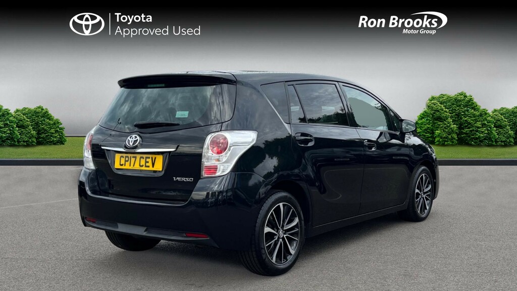 Toyota Verso 1.8 V-matic Design Multidr Black #2