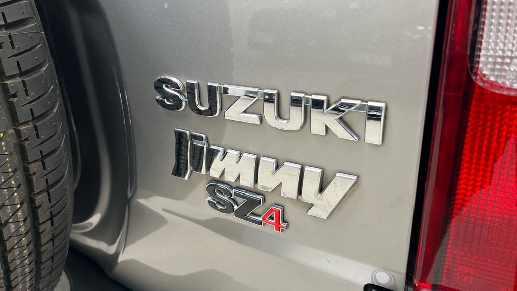 Suzuki Jimny 1.5 Sz5 Suv Allgrip Euro 6 101 Ps Silver #27