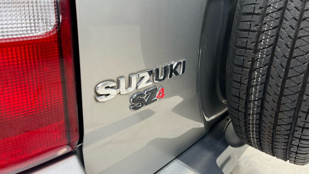 Suzuki Jimny 1.5 Sz5 Suv Allgrip Euro 6 101 Ps Silver #31