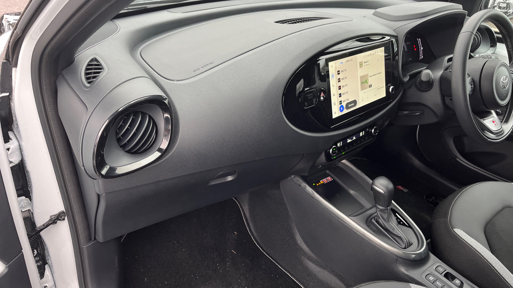 Toyota Aygo X 1.0 Vvt-i Edge Black #34
