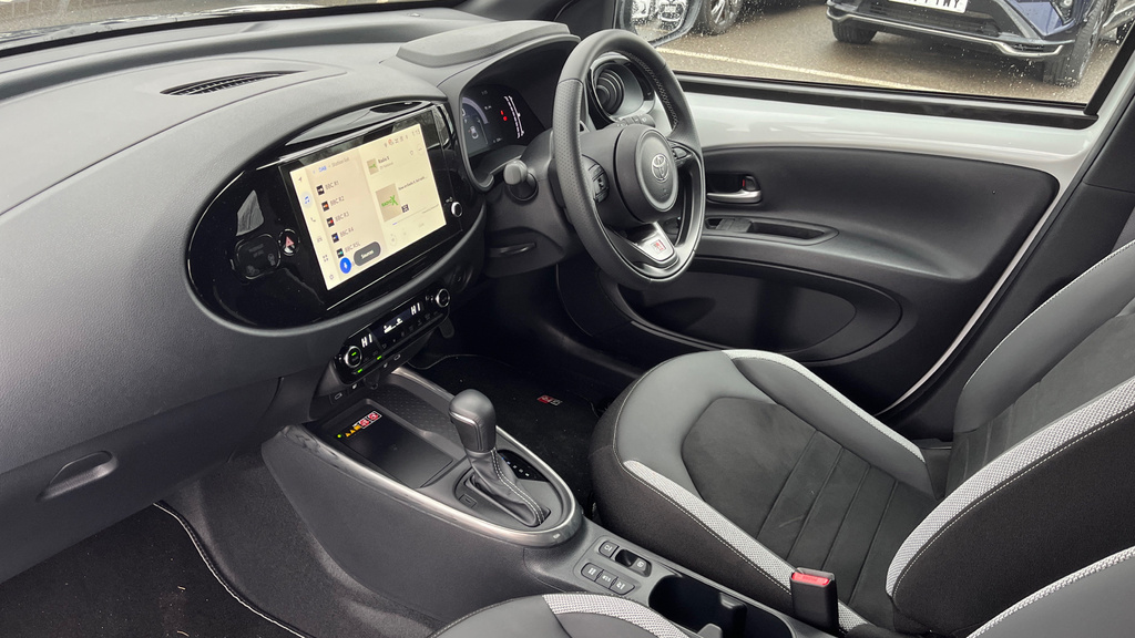 Toyota Aygo X 1.0 Vvt-i Edge Black #33