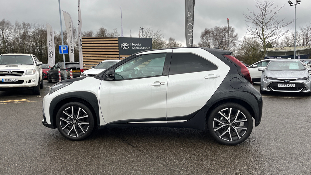 Toyota Aygo X 1.0 Vvt-i Edge Black #17