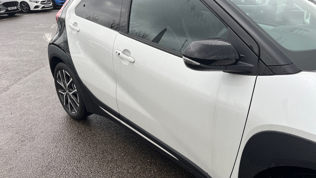 Toyota Aygo X 1.0 Vvt-i Edge Black #41