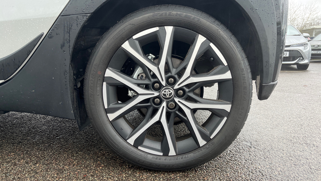 Toyota Aygo X 1.0 Vvt-i Edge Black #29